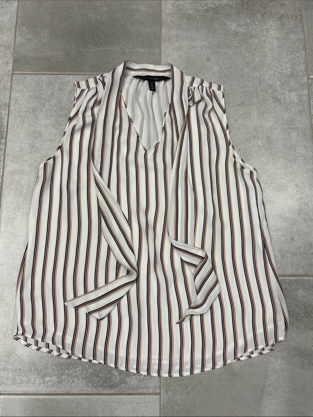 White House Black Market - Striped Sleeveless Tie-Front Blouse, XS